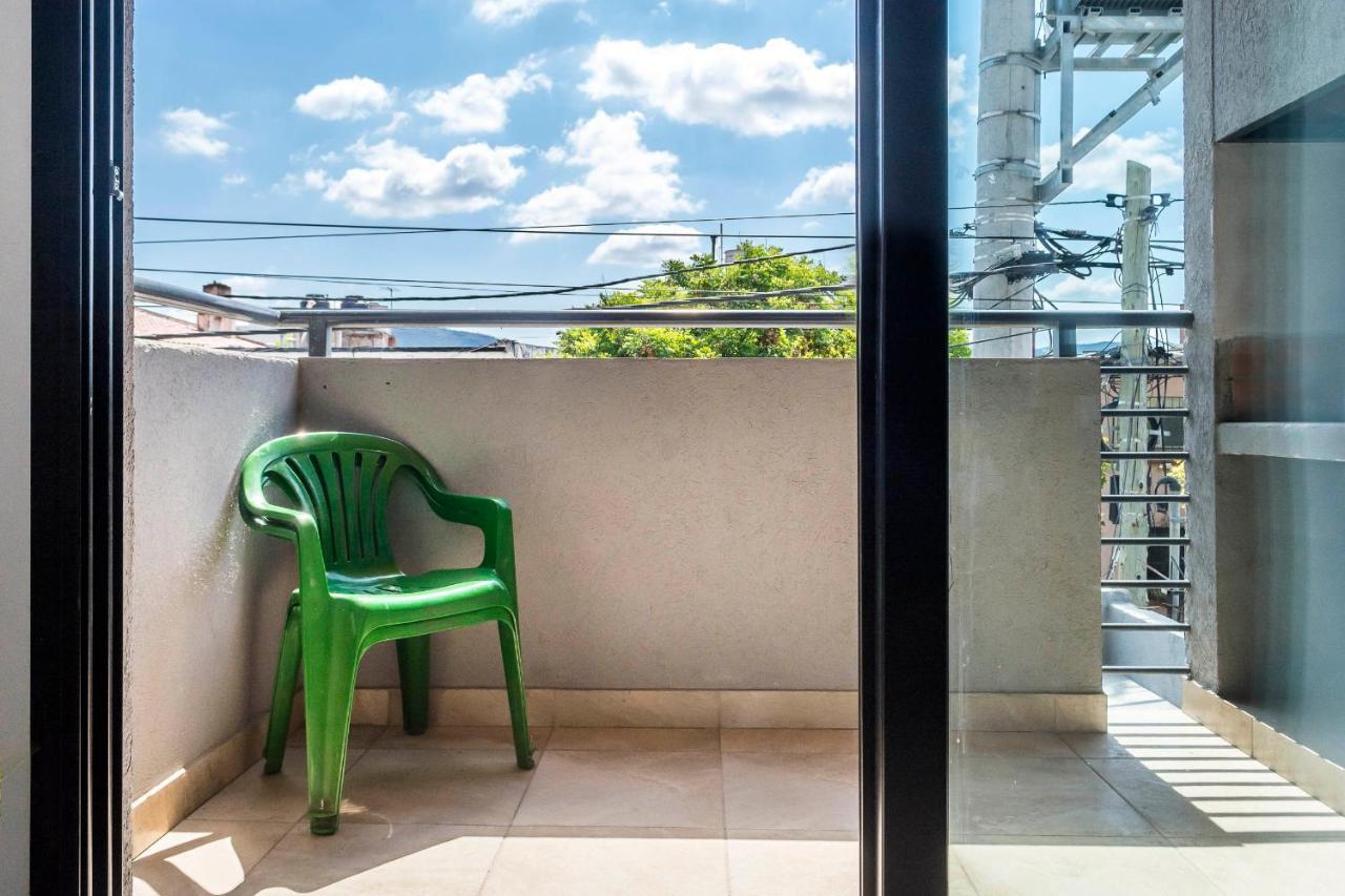 Hermoso Departamento En Maipu 49 - Cochera Para Vehiculos Chicos Apartamento